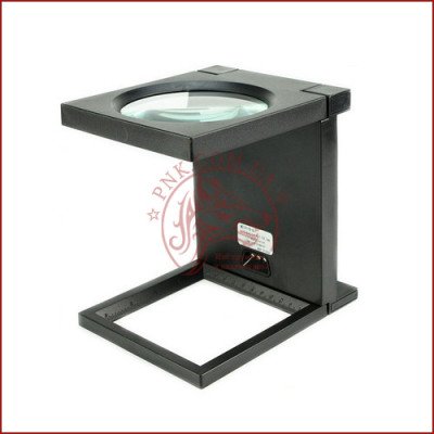 Збільшувальна настільна лупа MG 14116-A
