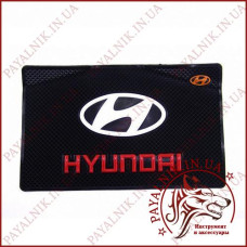 Автокилимок Hyundai (185*120)